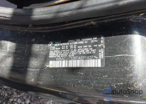 1996 BMW 318 Ti z USA, uszkodzony, nr VIN WBACG7328TAS95827